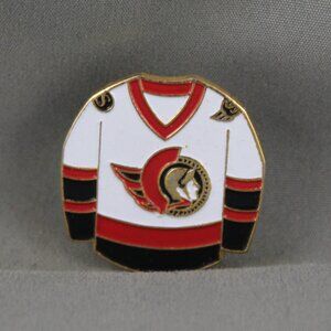 Ottawa Senators (NHL) Pin - Home Team Jersey (White) - Stamped Pin